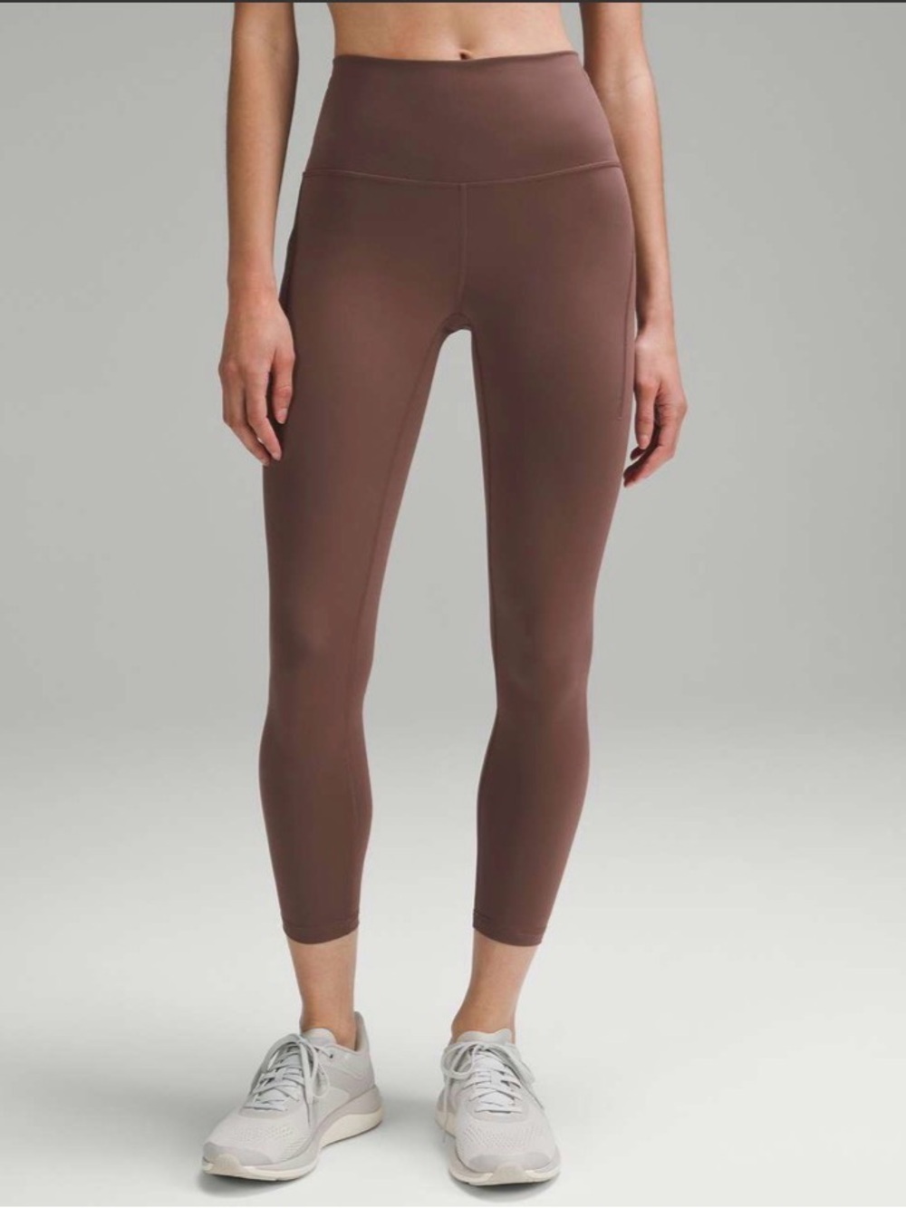Lululemon Wunder Train High-Rise Tight with Pockets 25"
Dark Oxide 8